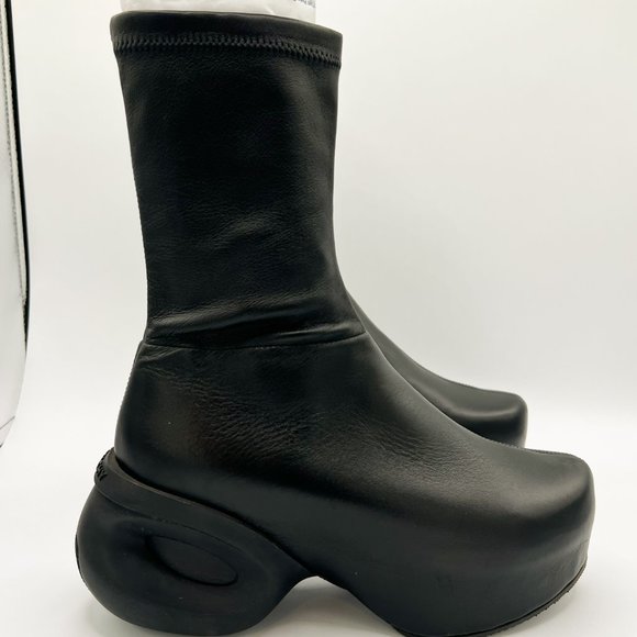 Givenchy G Clog Black Leather Ankle Boots - Size 36, Retail $1,295 - Picture 2 of 16